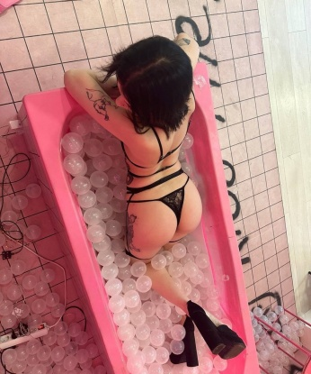 Анкета проститутки Эвелина - город Искитим, 26 лет, №9333